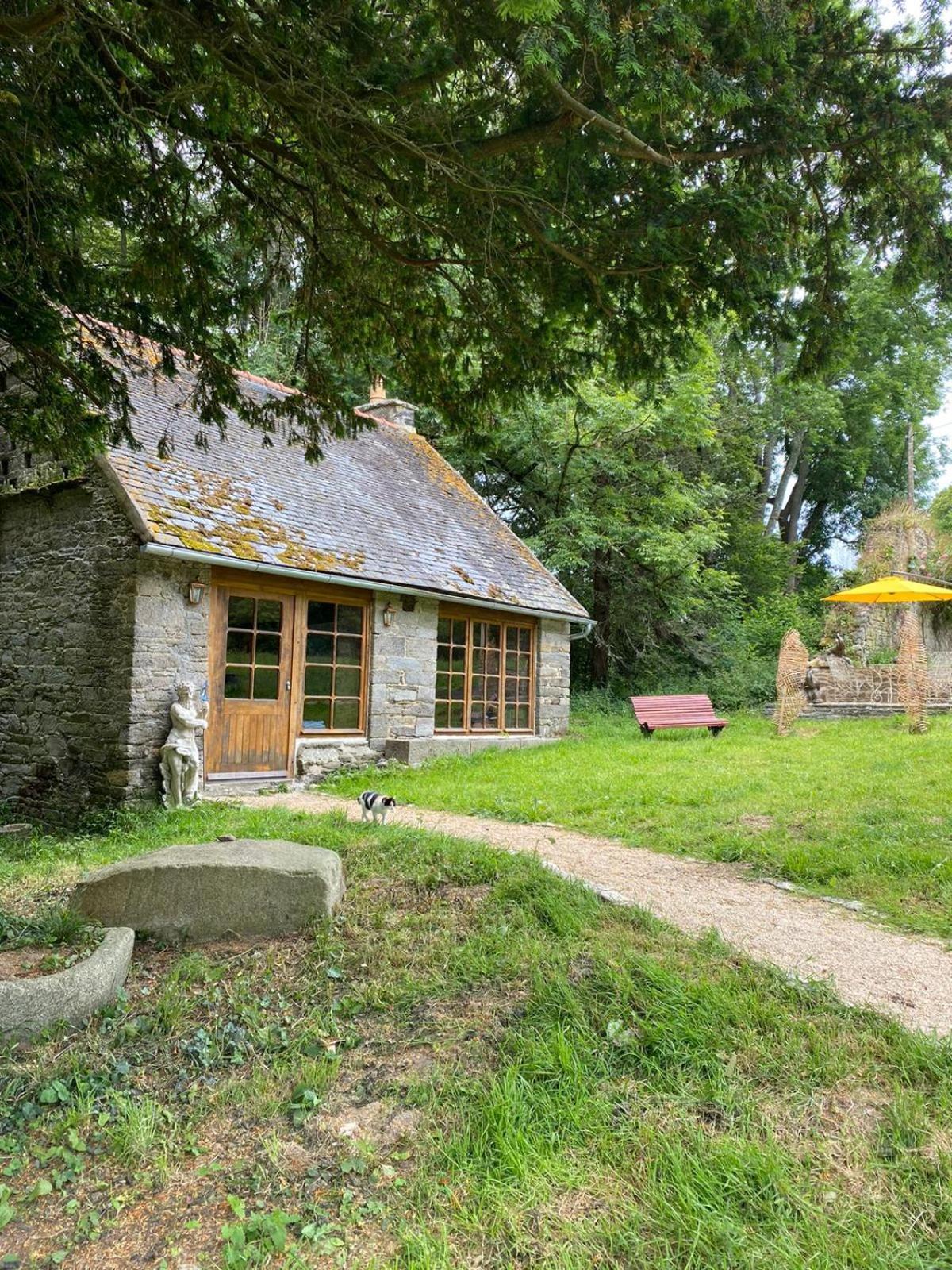Le Du Chateau Kervolongar * Garlan