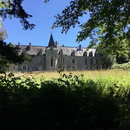 Le Gite Du Chateau Kervolongar Garlan Exterior photo